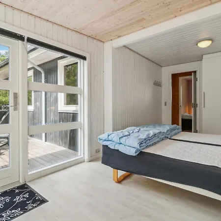 Hébergement de vacances In Nexo With Kitchen Snogebæk